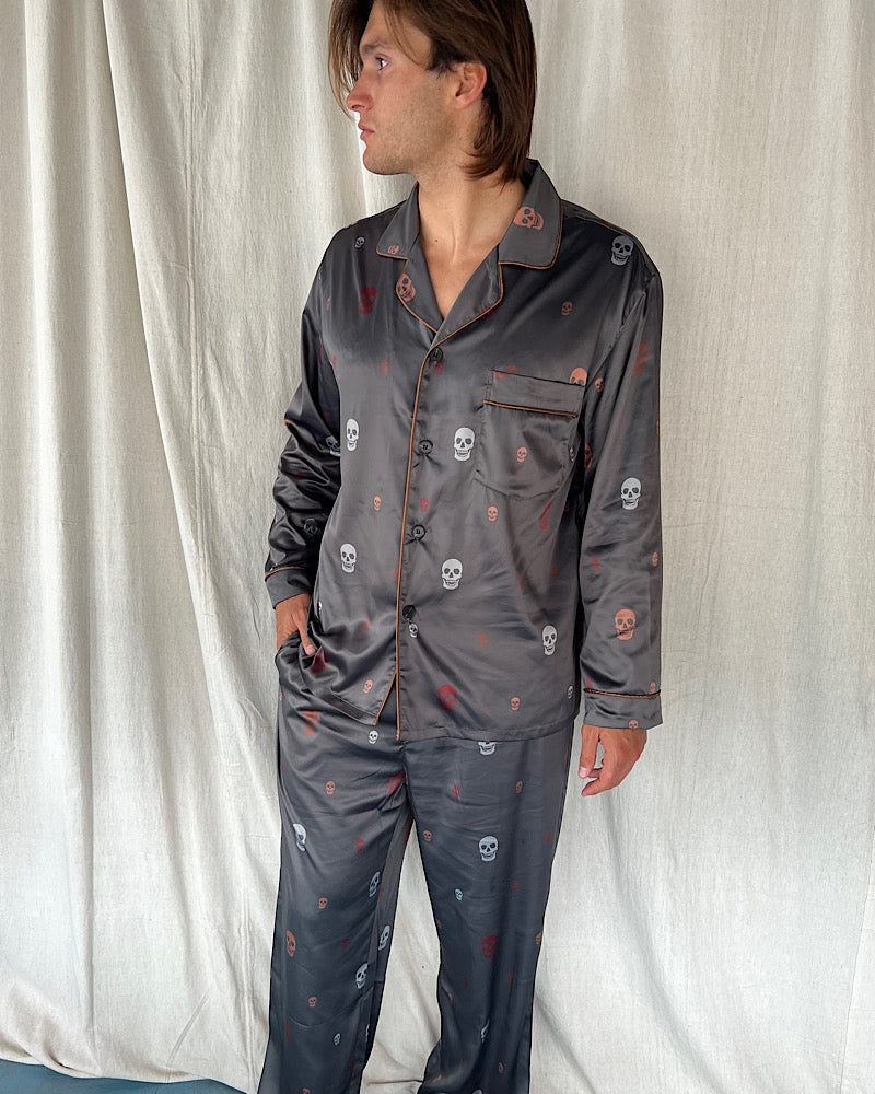 Skull Yard Lounge Set