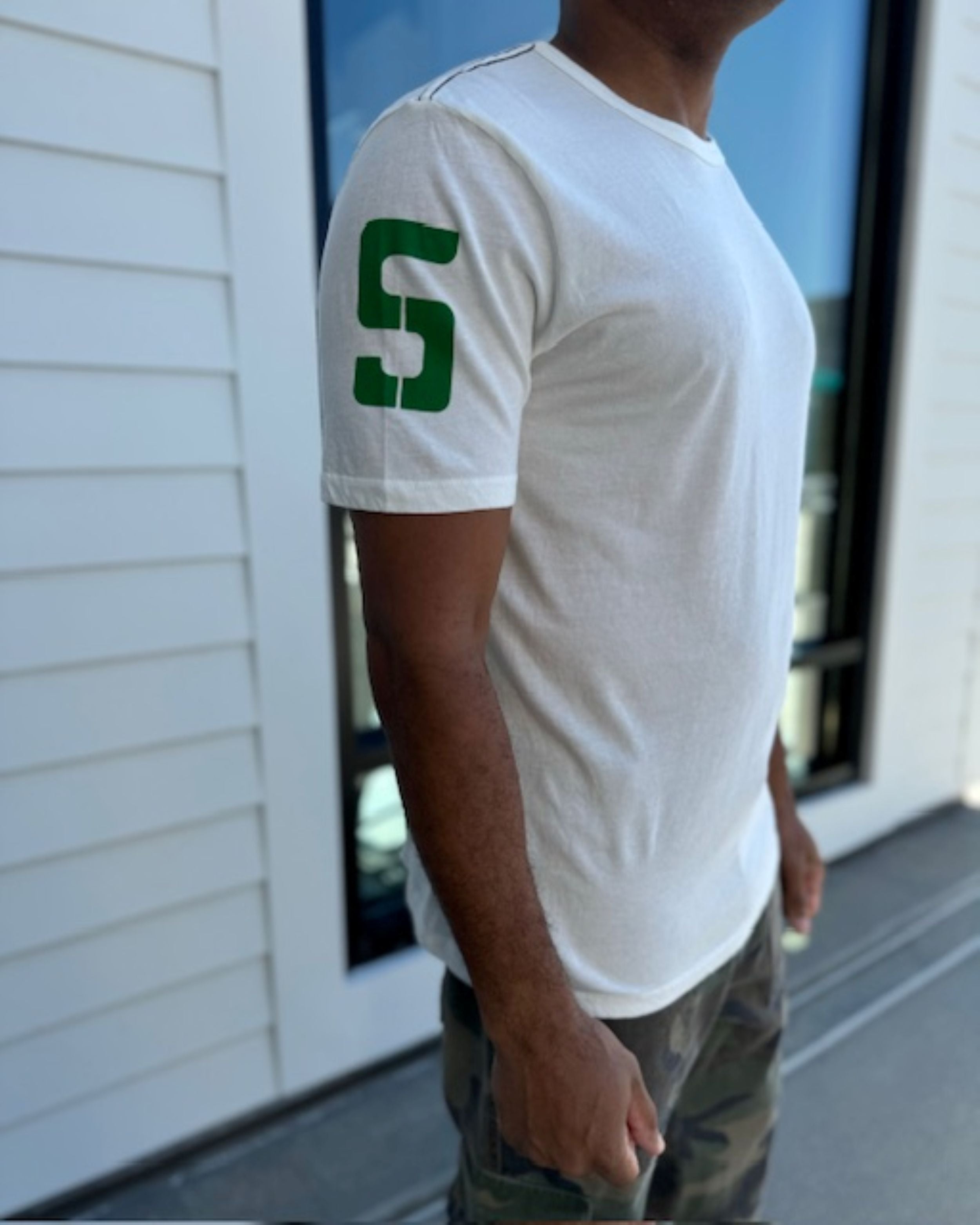 Unique Skull Tee