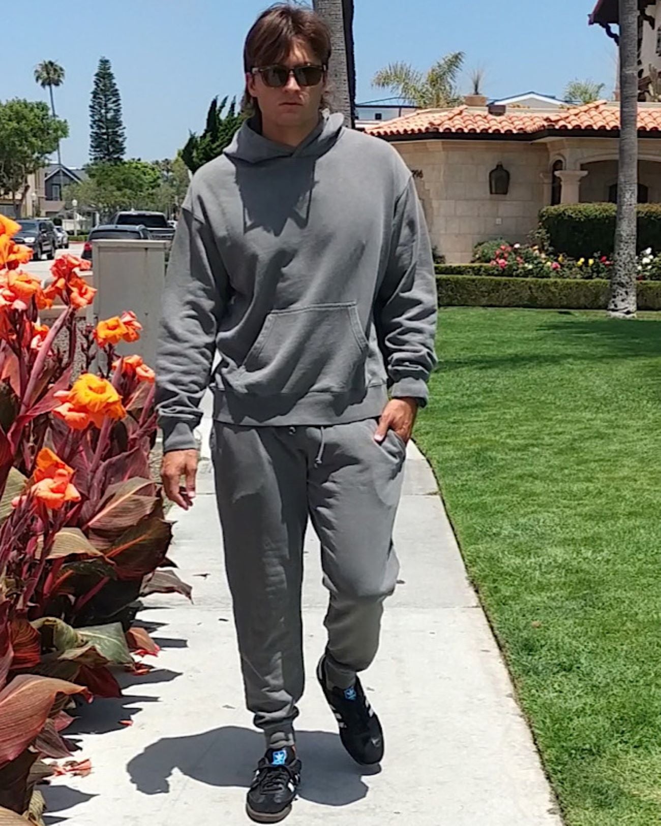 East Coast Oversized Pullover