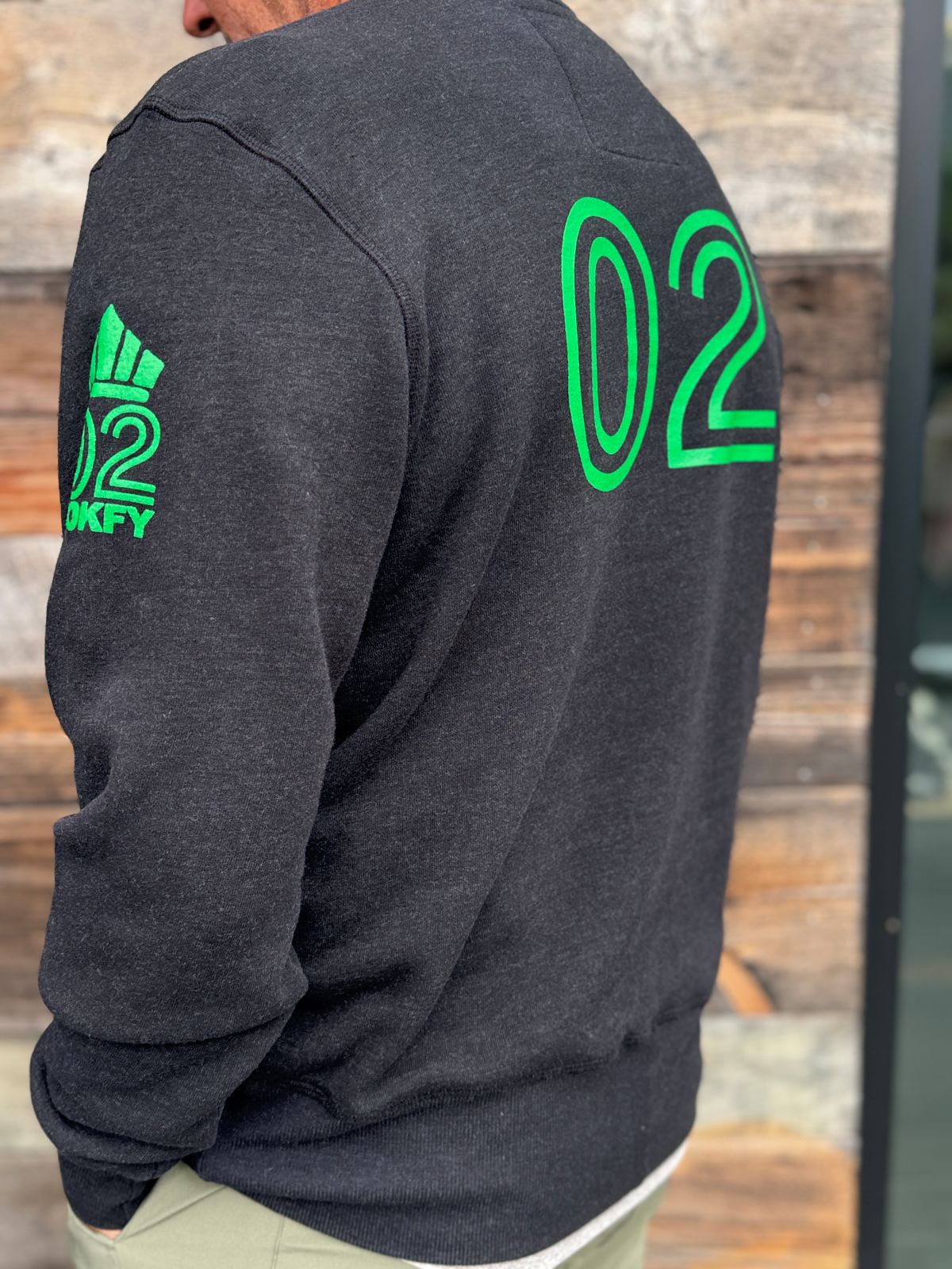 PHILADELPHIA 02 CREW